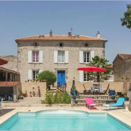 Beautiful Charente Home With Swimming Pool Marcillac-Lanville Exterior foto